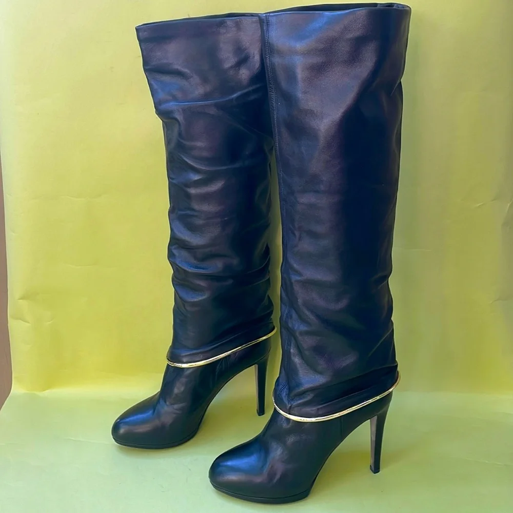 Black Sergio Rossi pull on leather boots in original box